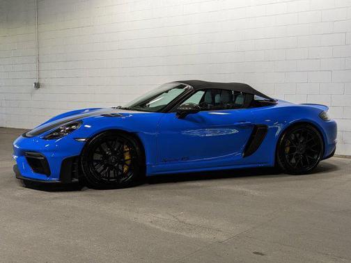 2025 Porsche 718 Spyder RS