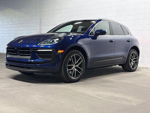 2025 Porsche Macan T