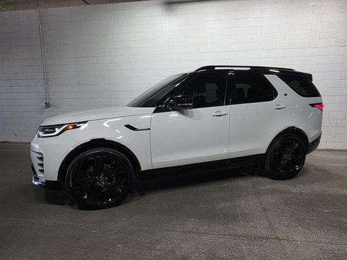 2024 Land Rover Discovery P360 Metropolitan Edition