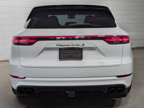 2023 Porsche Cayenne Turbo S