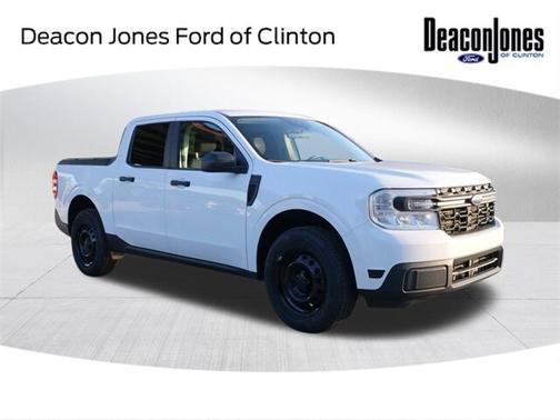 2022 Ford Maverick XL