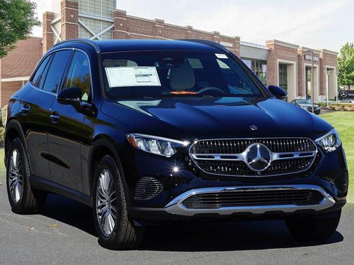 2026 Mercedes-Benz GLC 300 Base