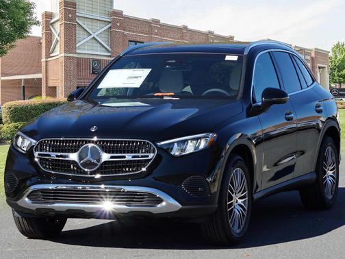 2026 Mercedes-Benz GLC 300 Base
