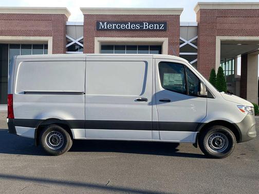 2025 Mercedes-Benz Sprinter 2500 Standard Roof