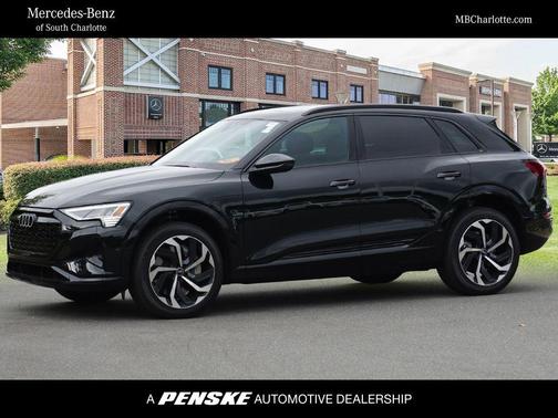 2024 Audi Q8 e-tron Prestige