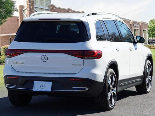 2023 Mercedes-Benz EQB 300 4MATIC