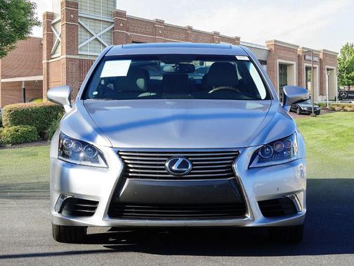 2016 Lexus LS 460 L