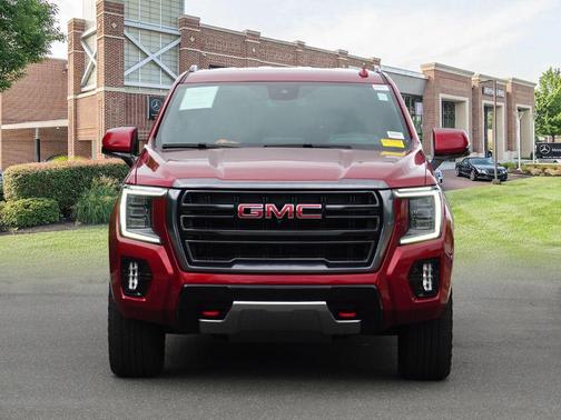 2024 GMC Yukon 4WD AT4