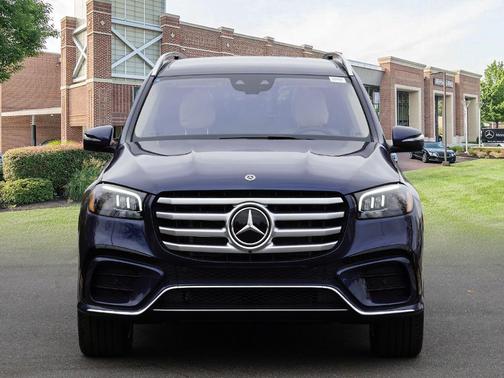 2026 Mercedes-Benz GLS 450 4MATIC