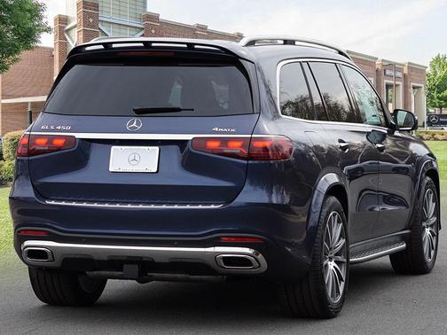 2026 Mercedes-Benz GLS 450 4MATIC