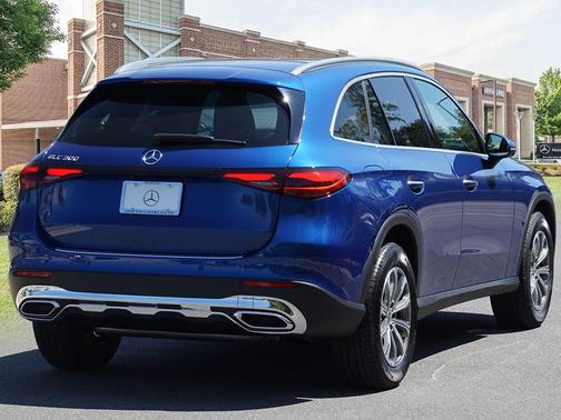 2026 Mercedes-Benz GLC 300 Base
