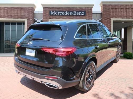 2024 Mercedes-Benz GLC 300 Base