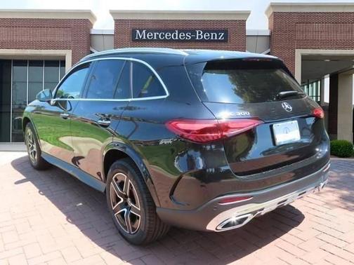 2024 Mercedes-Benz GLC 300 Base