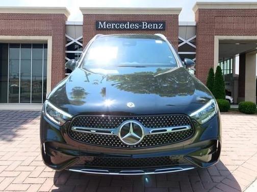 2024 Mercedes-Benz GLC 300 