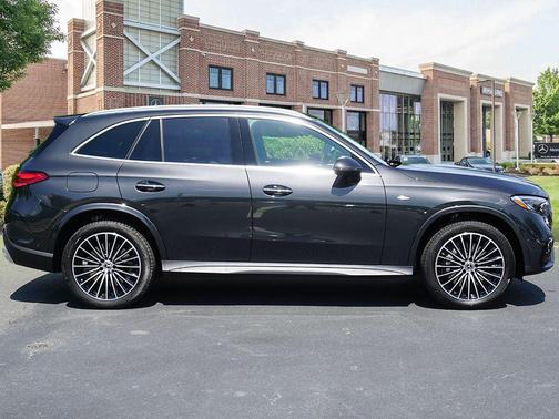 2025 Mercedes-Benz GLC 350e Base