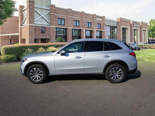 2025 Mercedes-Benz GLC 300 4MATIC