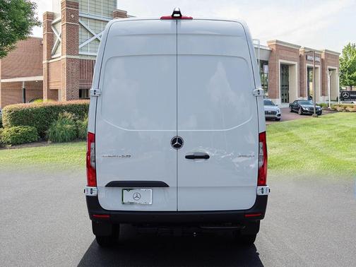 2025 Mercedes-Benz Sprinter 2500 Standard Roof