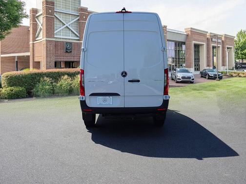 2025 Mercedes-Benz Sprinter 2500 Standard Roof