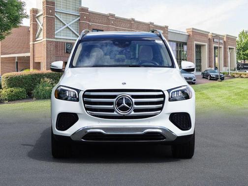 2025 Mercedes-Benz GLS 450 4MATIC