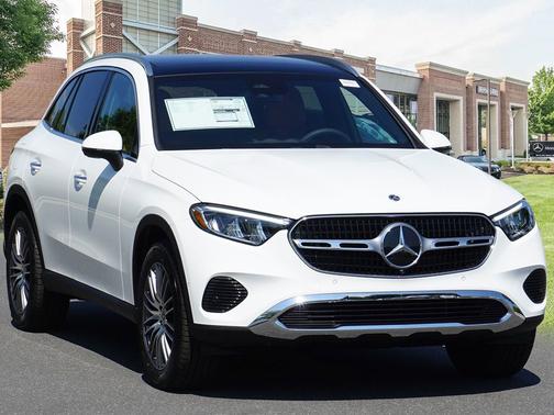 Polar White 2026 Mercedes-Benz GLC 300 4MATIC