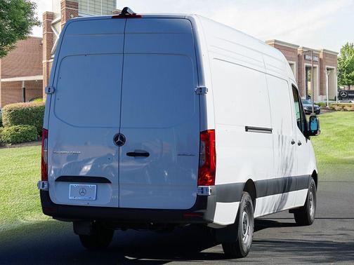 2025 Mercedes-Benz Sprinter 2500 High Roof