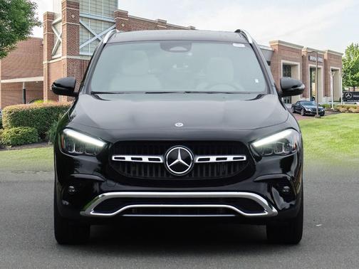 2025 Mercedes-Benz GLA 250 