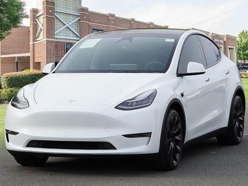 2023 Tesla Model Y Long Range Dual Motor All-Wheel Drive