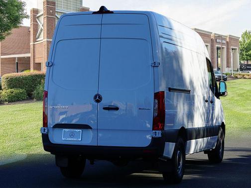 2025 Mercedes-Benz Sprinter 2500 Standard Roof