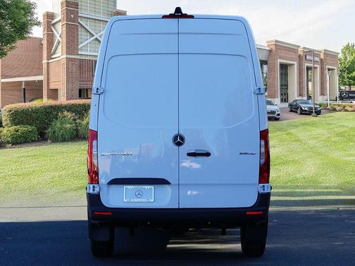 2025 Mercedes-Benz Sprinter 2500 Standard Roof