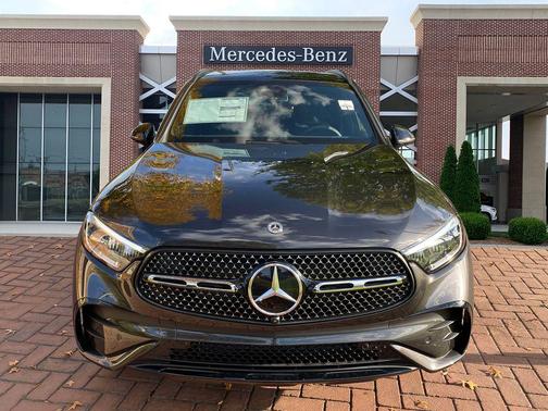2025 Mercedes-Benz GLC 300 Base