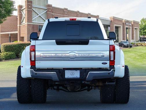 2022 Ford F-450 King Ranch