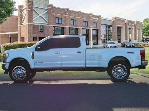 2022 Ford F-450 King Ranch