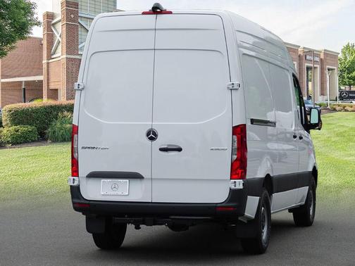 2025 Mercedes-Benz Sprinter 2500 Standard Roof