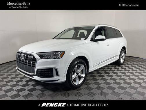 2024 Audi Q7 45 Premium Plus