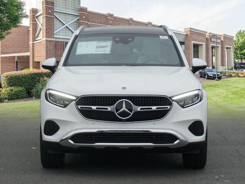 2026 Mercedes-Benz GLC 300 4MATIC