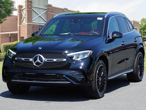 2025 Mercedes-Benz GLC 300 4MATIC