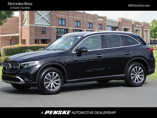 2026 Mercedes-Benz GLC 300 Base