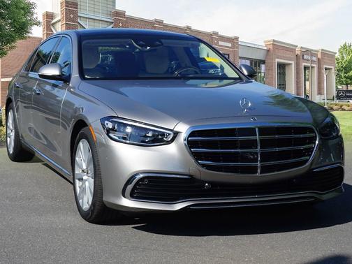 2022 Mercedes-Benz S-Class