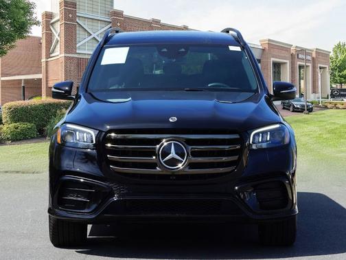 2025 Mercedes-Benz GLS 450 
