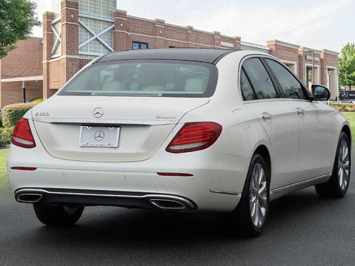 2018 Mercedes-Benz E-Class 4MATIC