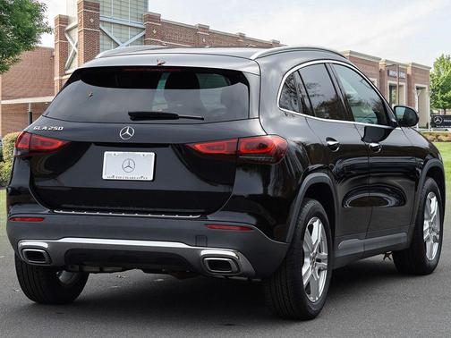 2021 Mercedes-Benz GLA 250 Base 4MATIC