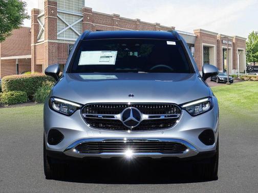 2026 Mercedes-Benz GLC 300 4MATIC
