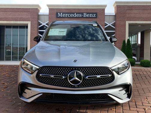 2025 Mercedes-Benz GLC 300 4MATIC