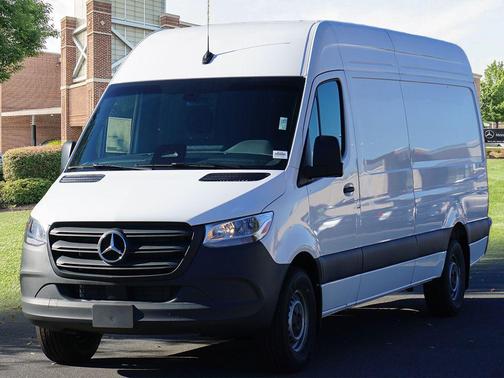 2025 Mercedes-Benz Sprinter 2500 High Roof