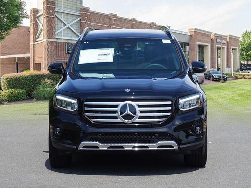 2025 Mercedes-Benz GLB 250 4MATIC
