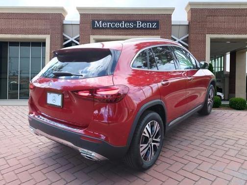 2025 Mercedes-Benz GLA 250 4MATIC