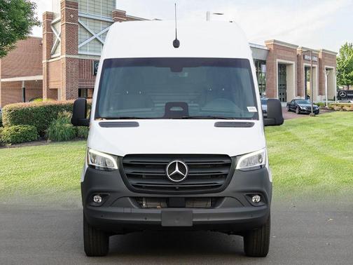 2026 Mercedes-Benz Sprinter 2500 High Roof