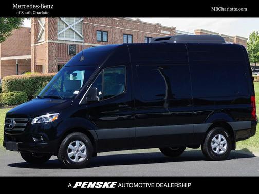 2025 Mercedes-Benz Sprinter 2500 Passenger 144 WB