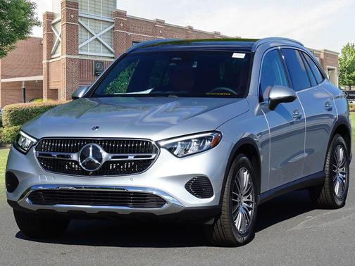 2026 Mercedes-Benz GLC 300 Base