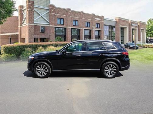 2024 Mercedes-Benz GLC 300 4MATIC